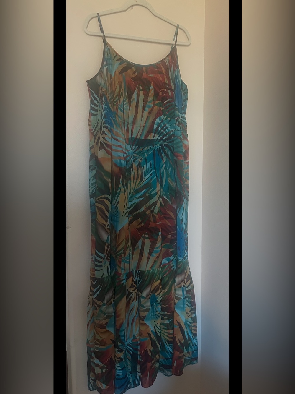 Robbie BĂŠe Teal Multi-Color Tropical Print Maxi Dress, SZ 18